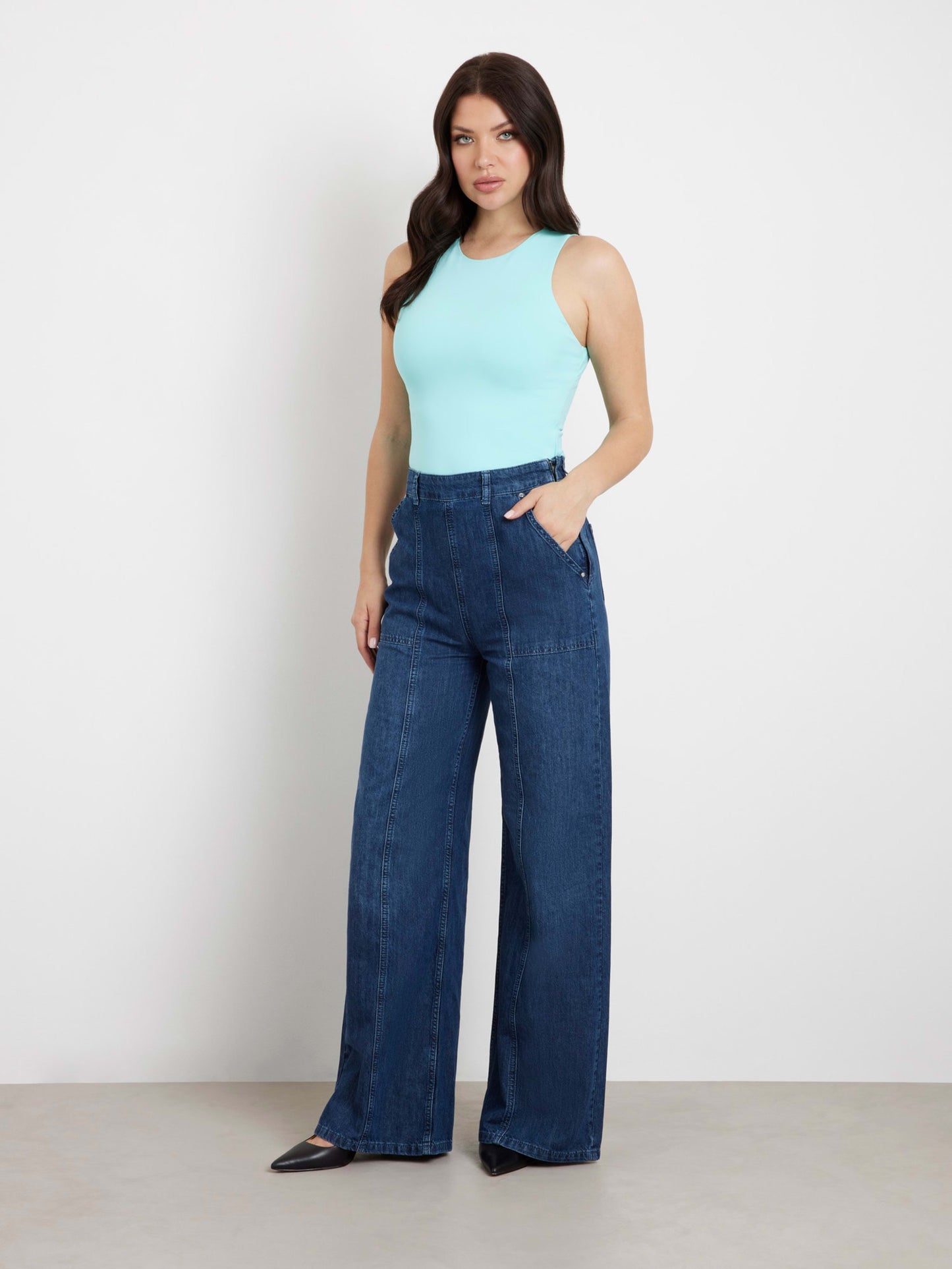 SL MORA CUT OUT BACK TOP