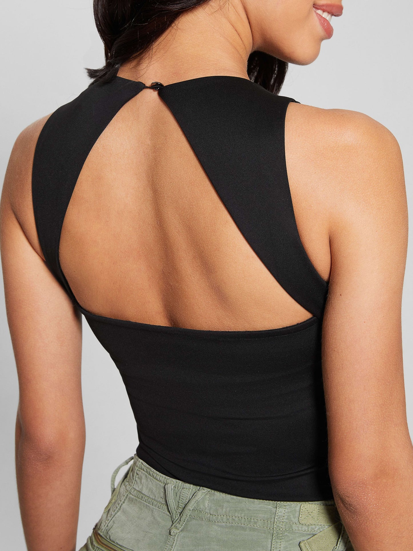 SL MORA CUT OUT BACK TOP