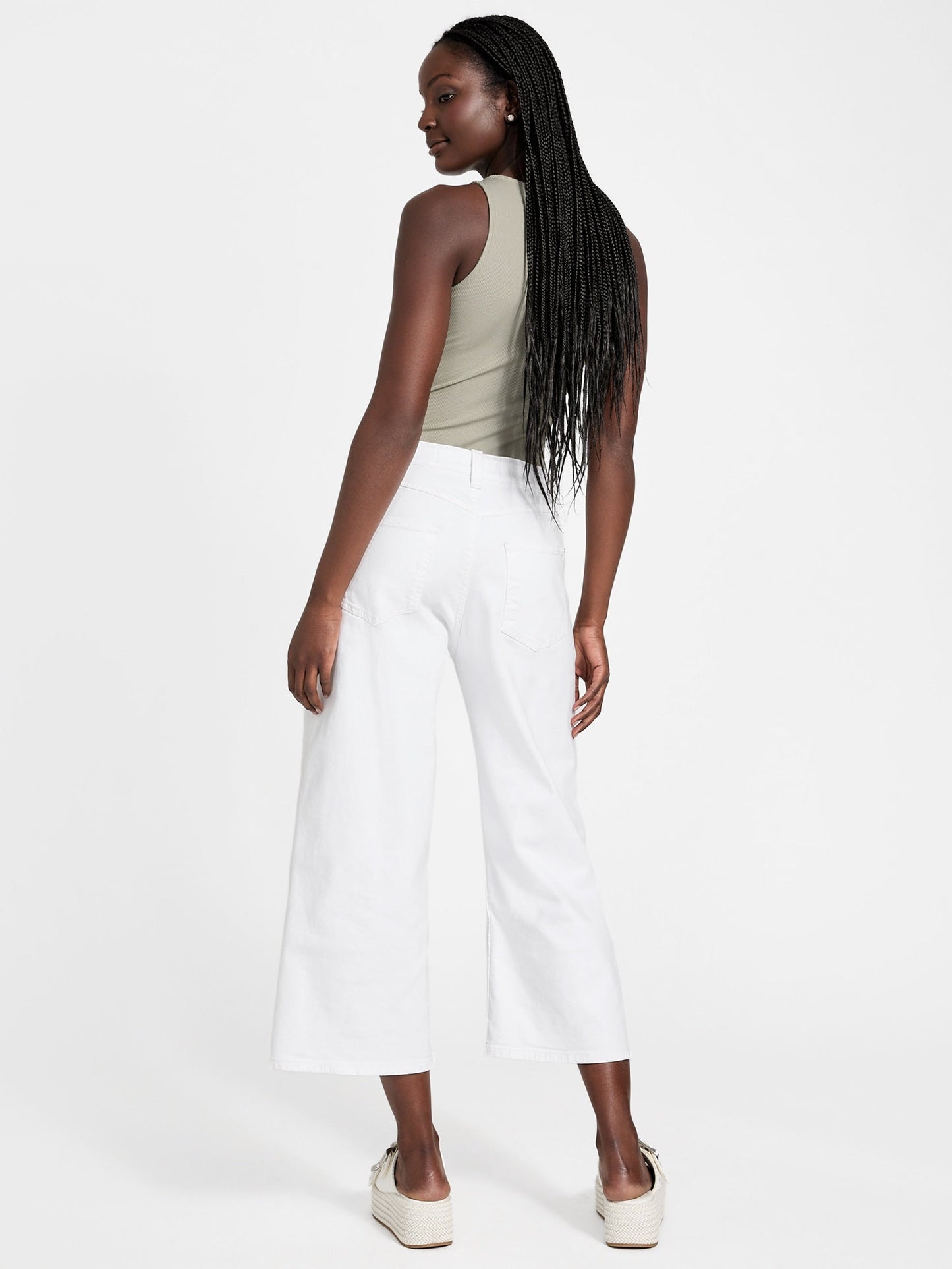 BELLFLOWER CROP WIDE