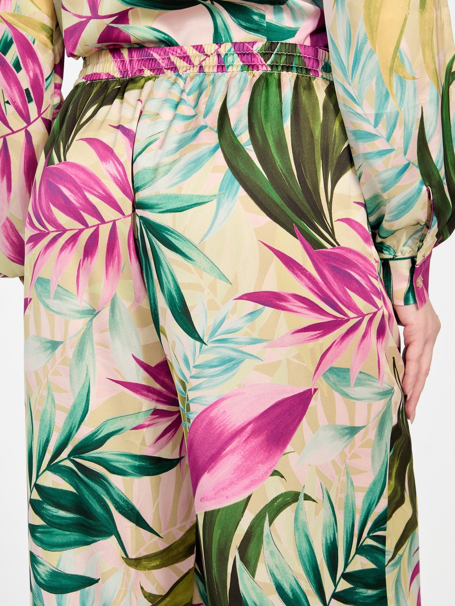 INES WIDE LEG JOGGER