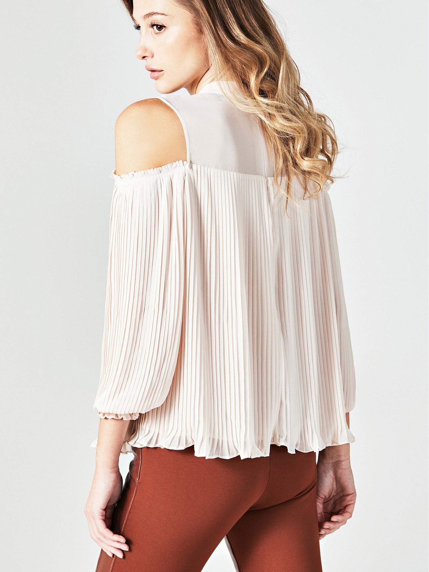 TABITHA PLEATED TOP