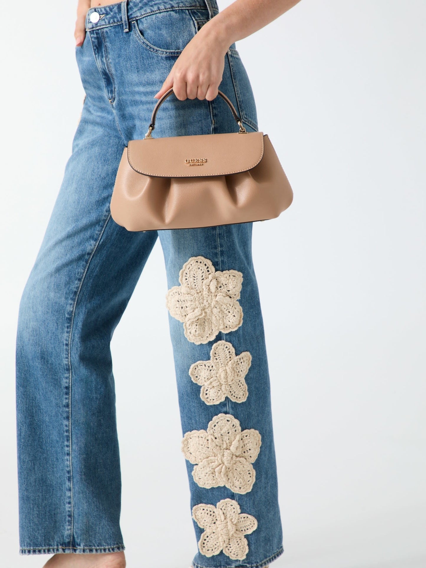 AMORETTE TOP HANDLE