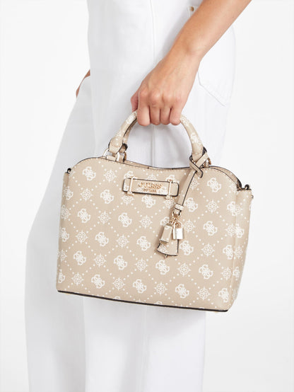 SILIA GIRLFRIEND SAT