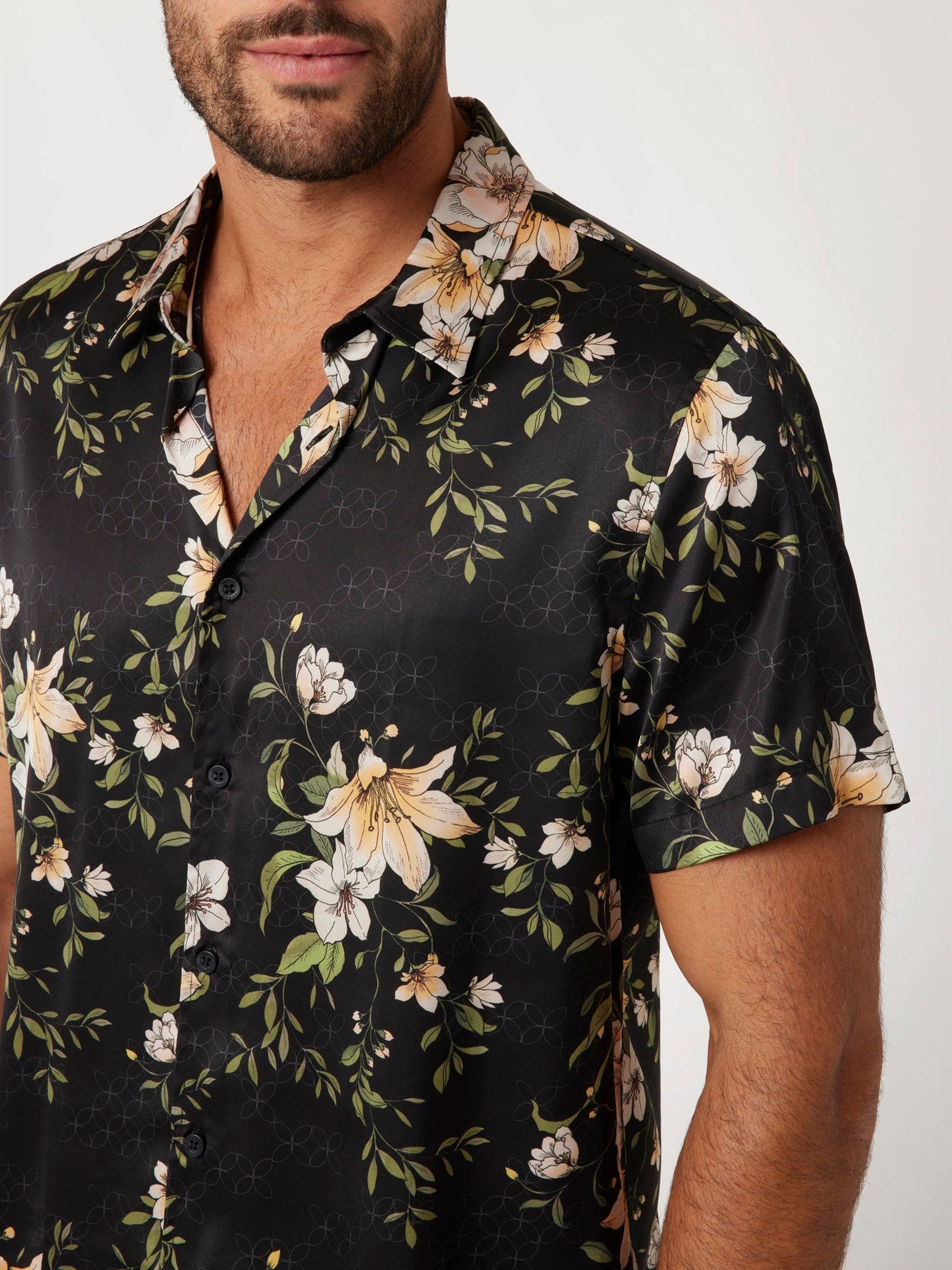 SS CHARM MIDNIGHT LILY SHIRT