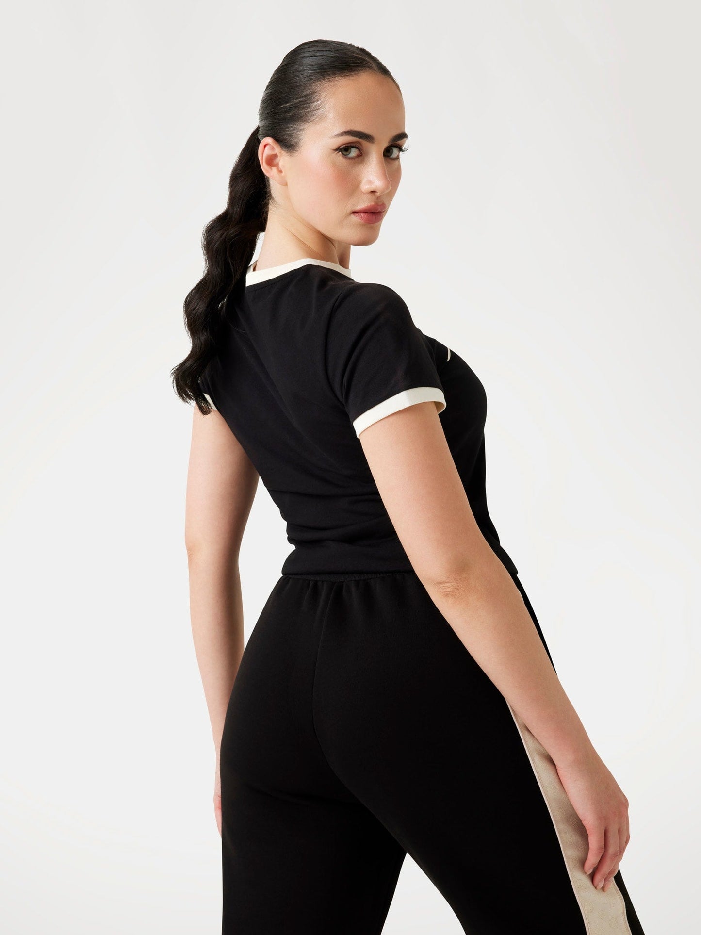 CARMEN SS CN T-SHIRT