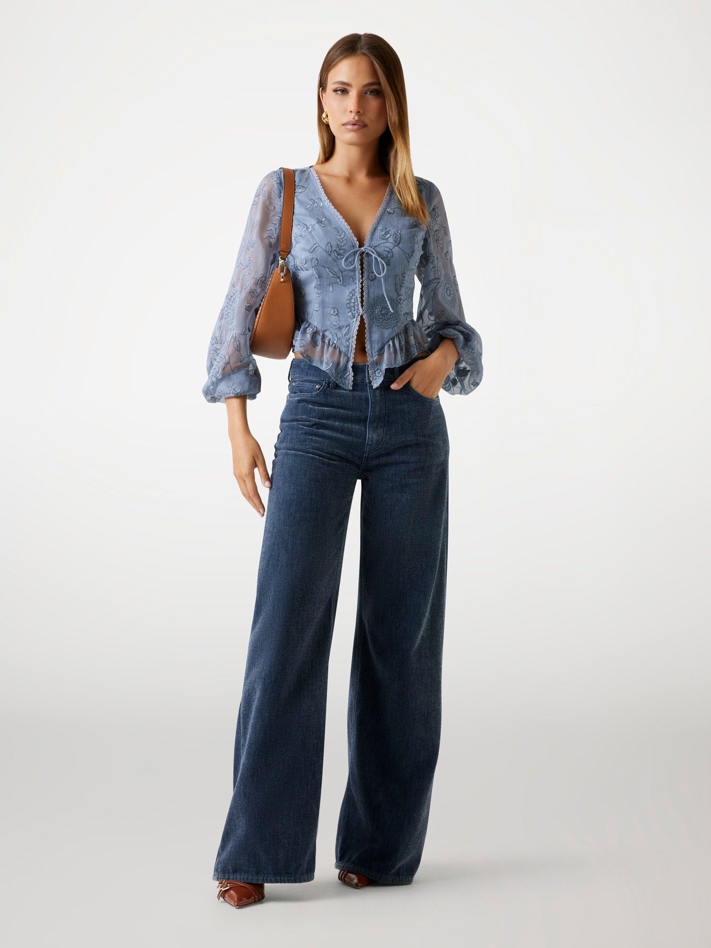 LS SEIAH TIE FRONT T