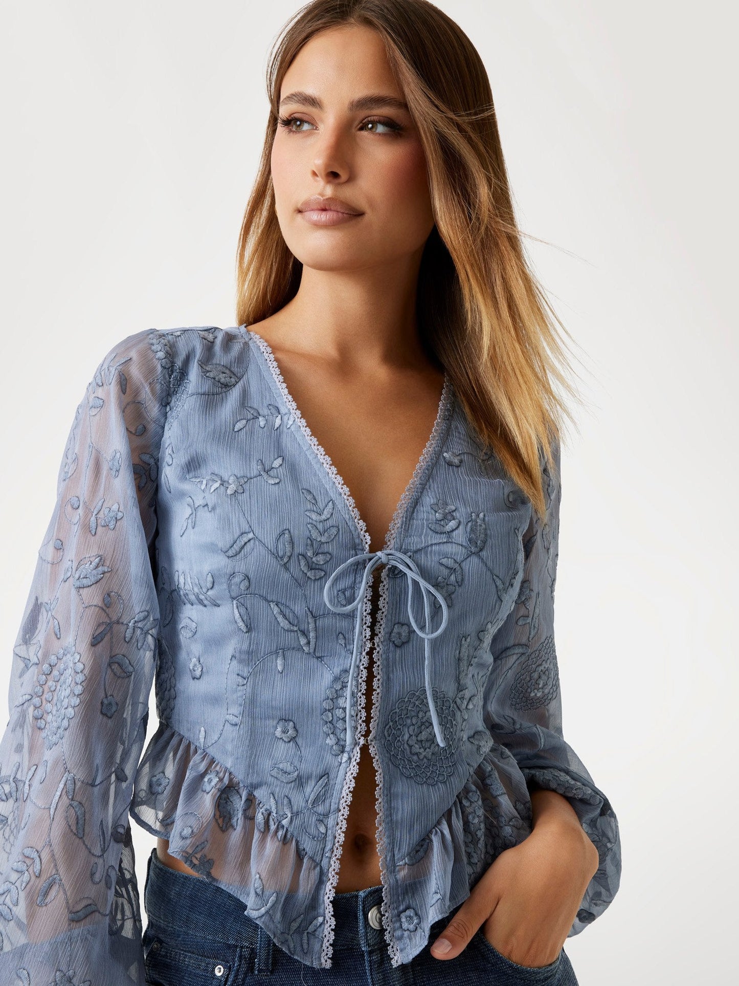 LS SEIAH TIE FRONT T