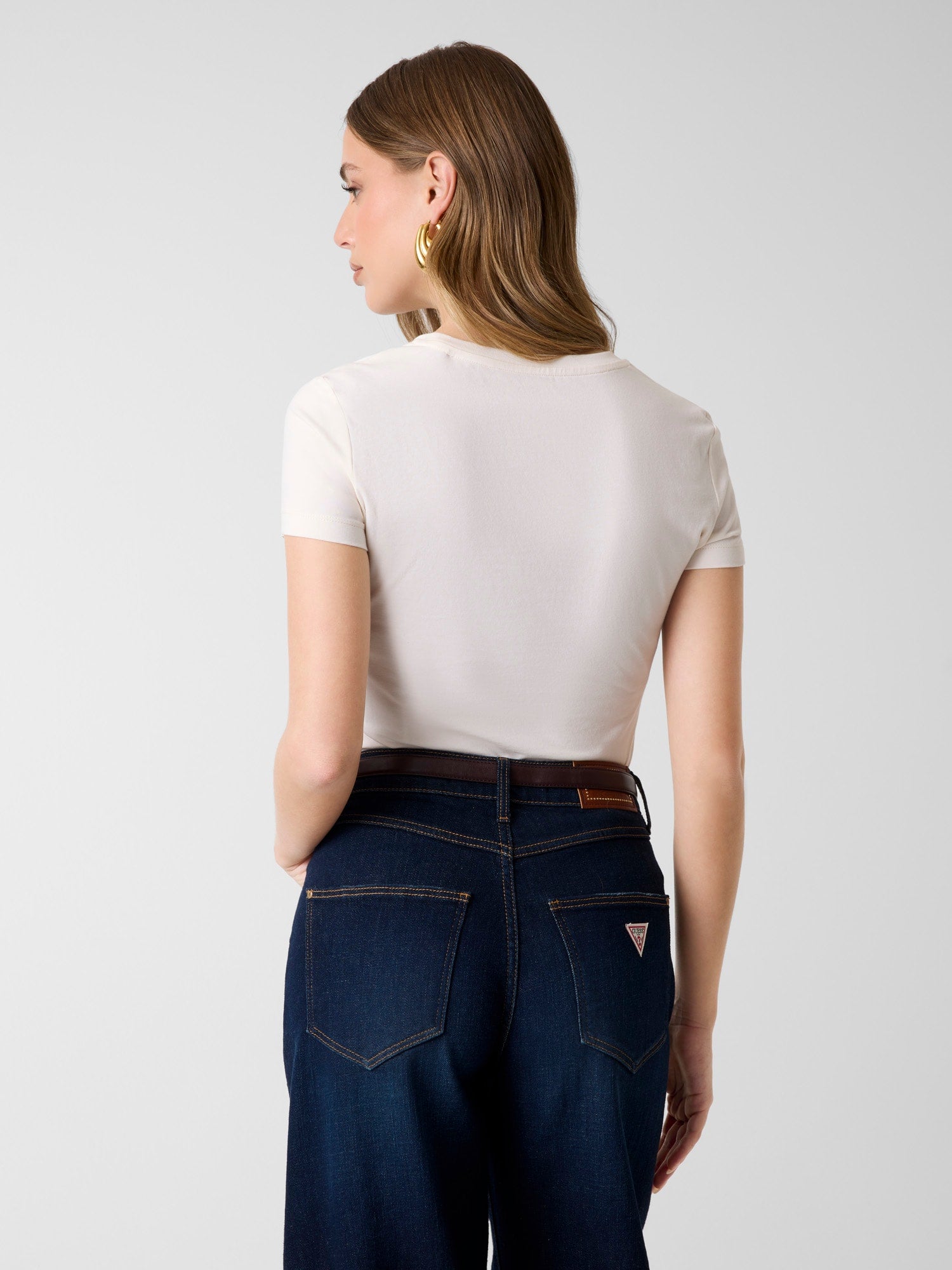 CN SS LOGO LACE TEE – GUESS PANAMA | WEB OFICIAL