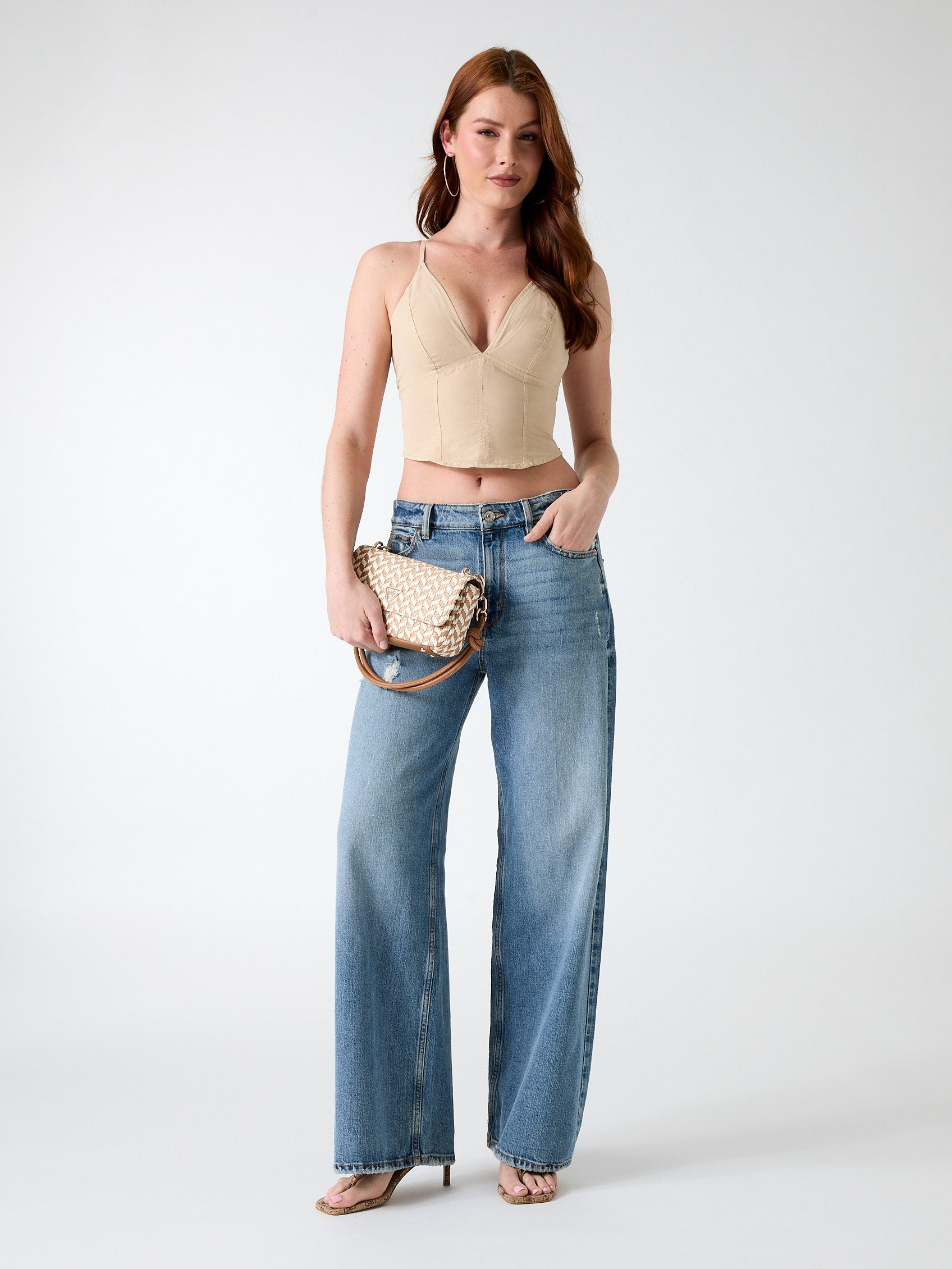 Nueva Colección de Blusas para Dama – GUESS PANAMA | WEB OFICIAL