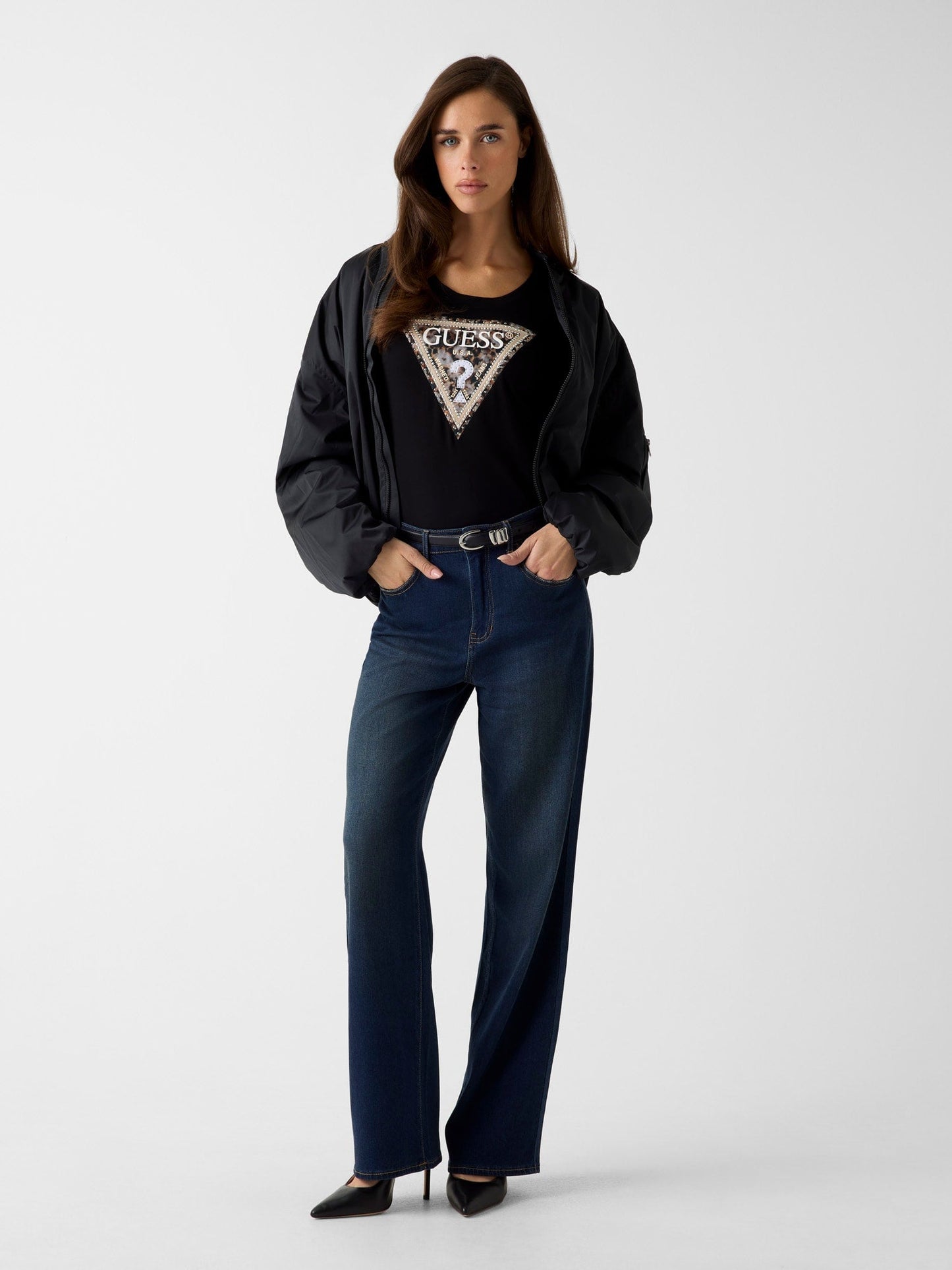 SS CN LEO TRIANGLE T