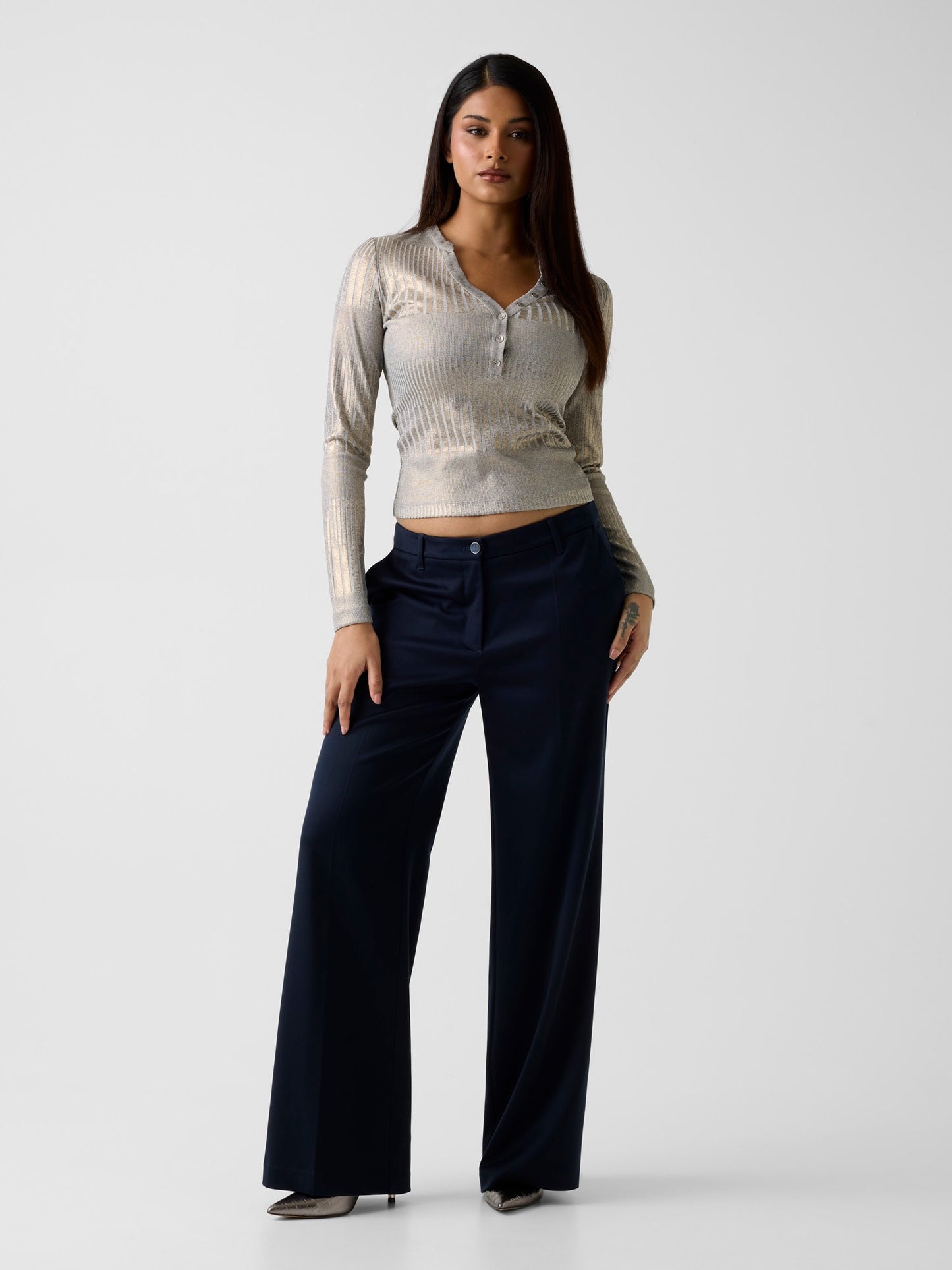 LS MARILENA HENLEY T