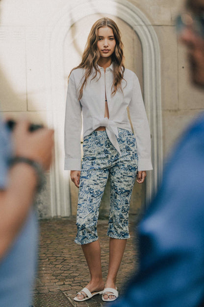 PRINTED CAPRI PANT