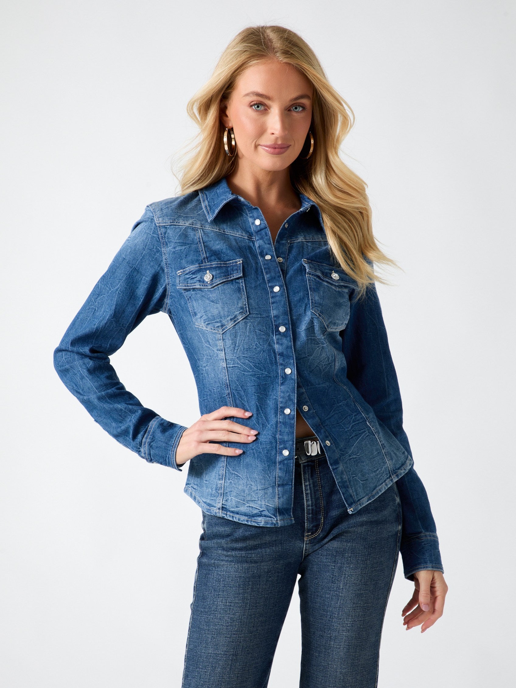 【DAWN ダン】 No.11 CUP IN LANG TOPS Nueva Colección de Blusas para Dama – GUESS PANAMA | WEB OFICIAL