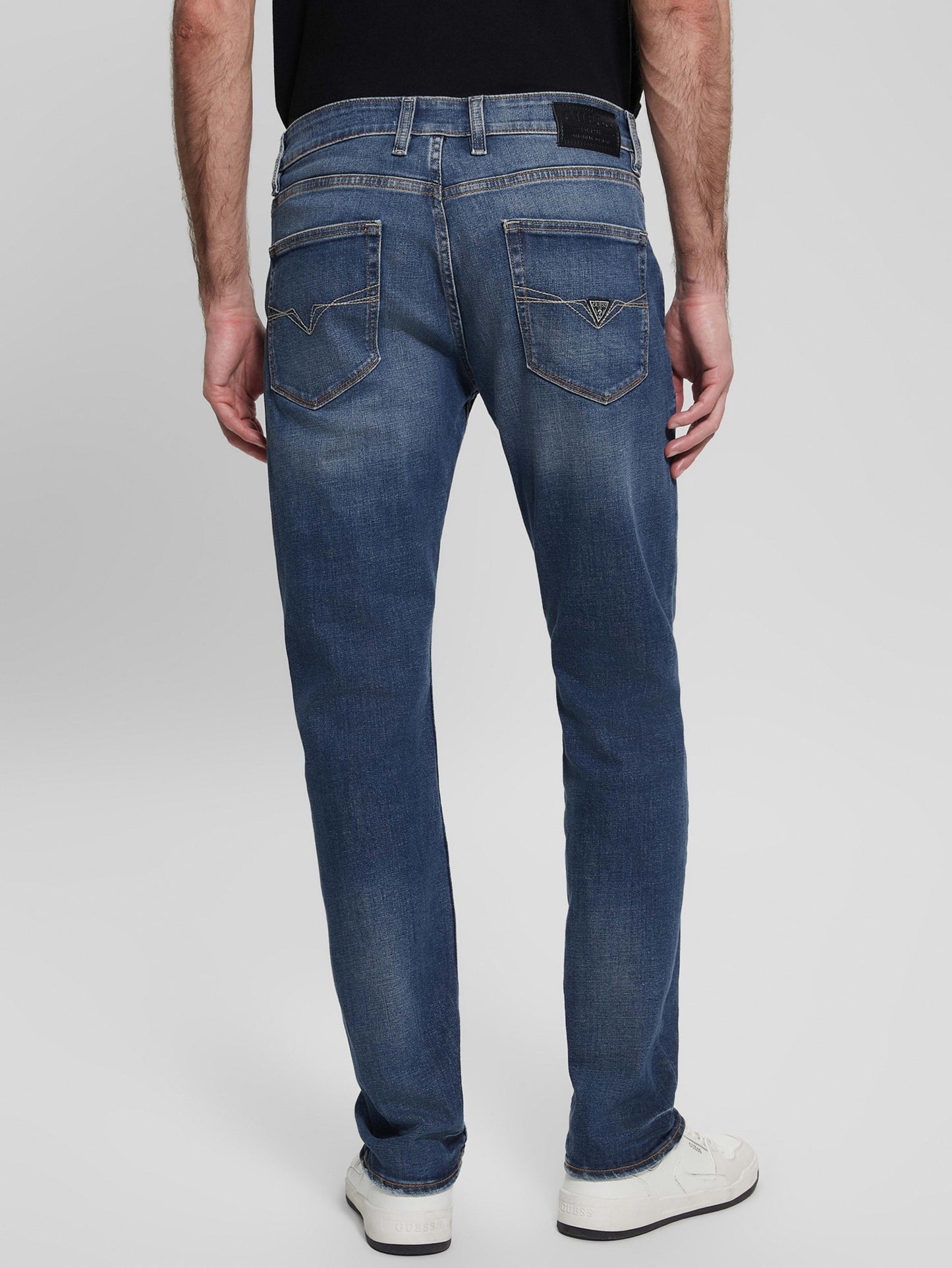 SLIM STRAIGHT BASIC