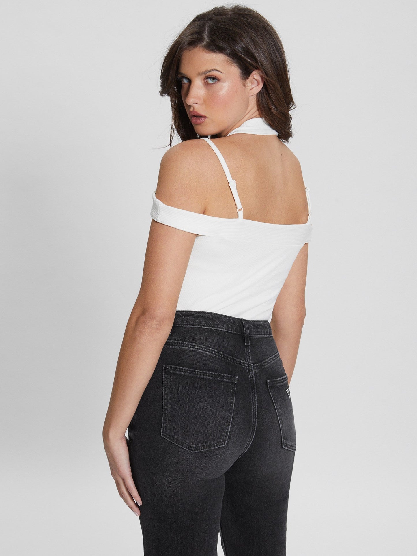 SS CORA RIB COLD SHOULDER TOP
